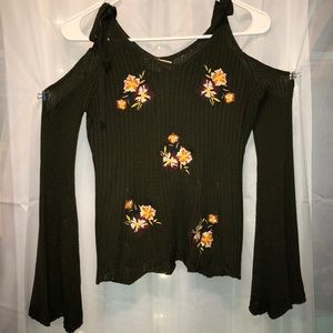 Green Shoulderless Sweater w/ Floral Patterns